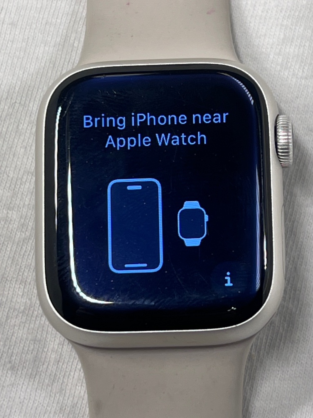 Apple iWatch Series 8 - GPS + Cellular - 41mm Aluminum